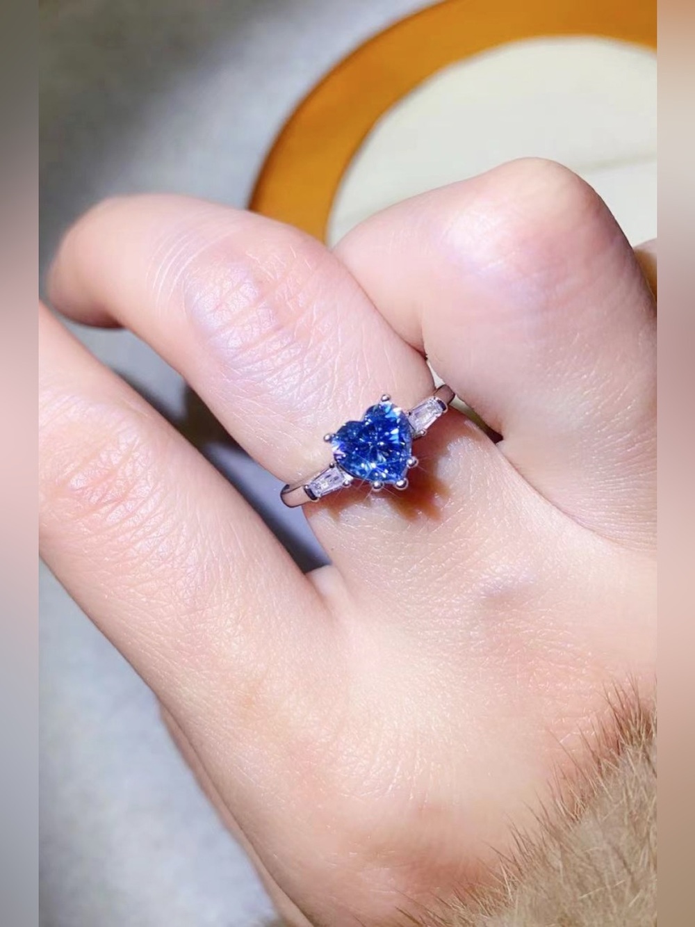 1 Carat Moissanite Heart-Shaped Platinum-Plated Ring in Blue